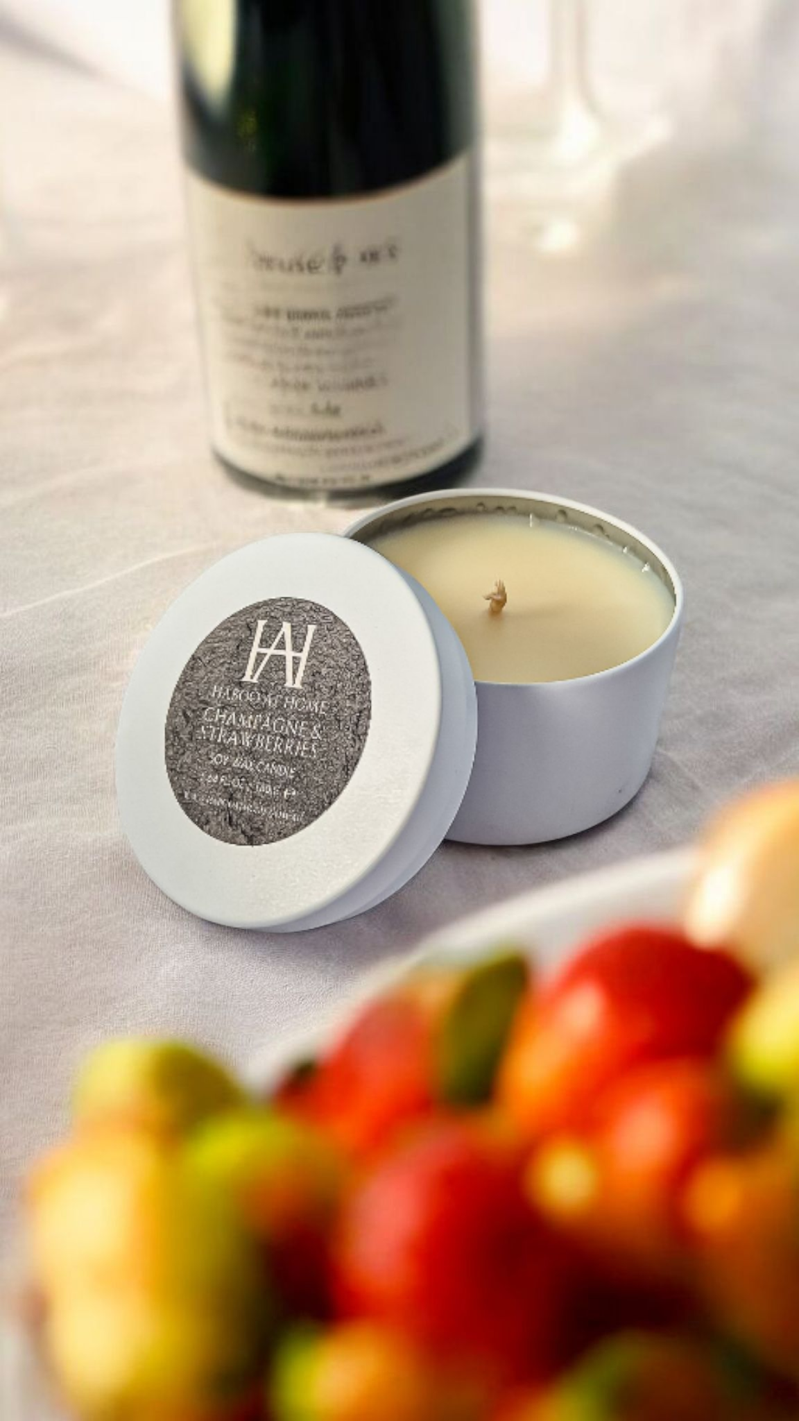 Champagne and Strawberries Tin Candle